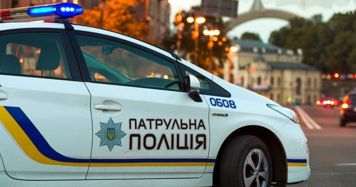 Додрифтувалися для соцмереж: у Києві поліція відібрала елітні авто у водіїв Range Rover та BMW